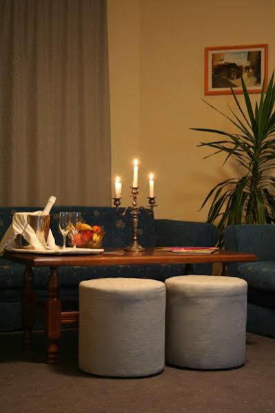 סנדנסקי Panorama Hotel מראה חיצוני תמונה