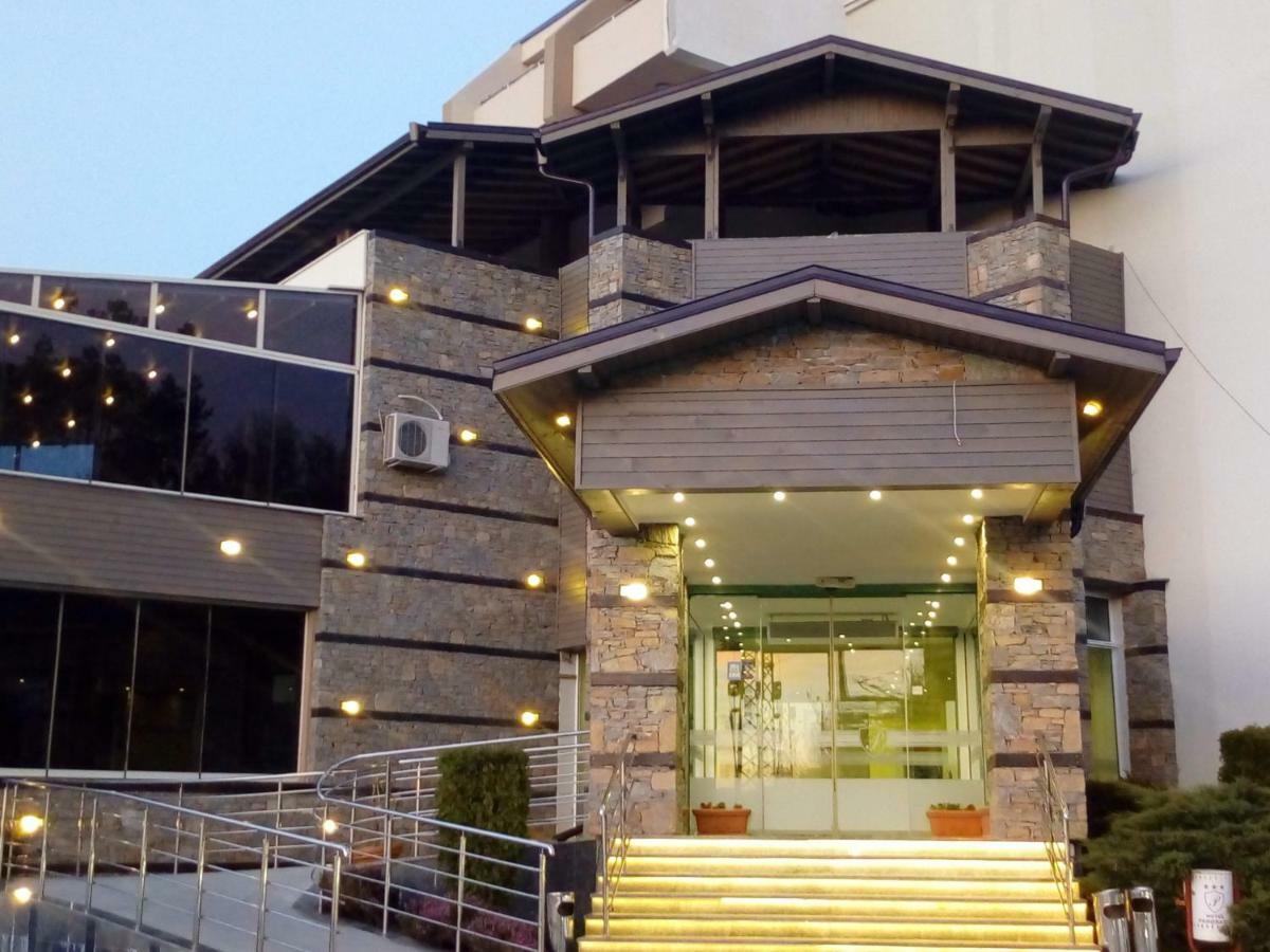 סנדנסקי Panorama Hotel מראה חיצוני תמונה