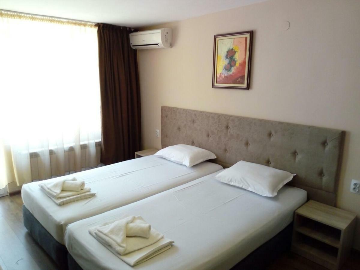 סנדנסקי Panorama Hotel מראה חיצוני תמונה