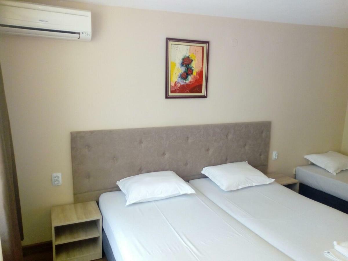 סנדנסקי Panorama Hotel מראה חיצוני תמונה