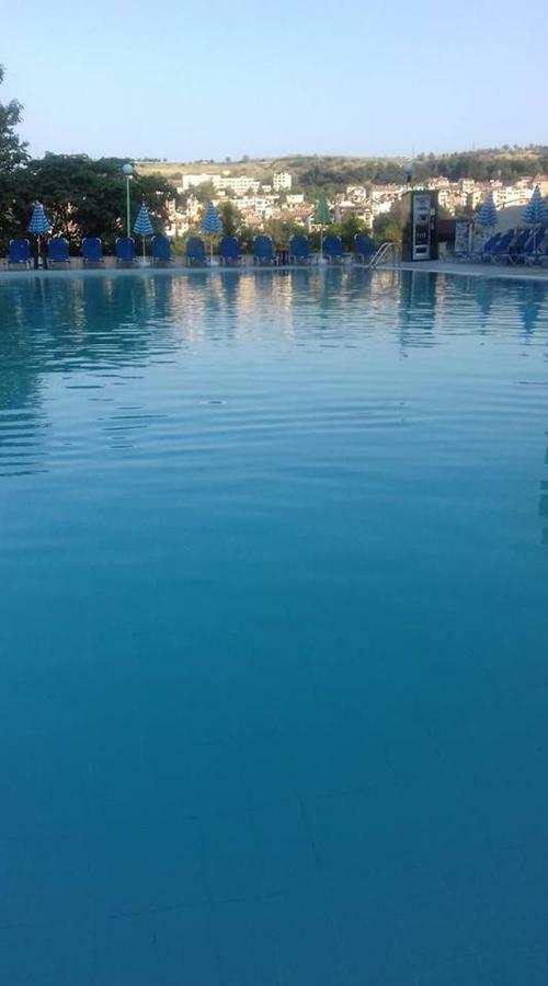 סנדנסקי Panorama Hotel מראה חיצוני תמונה